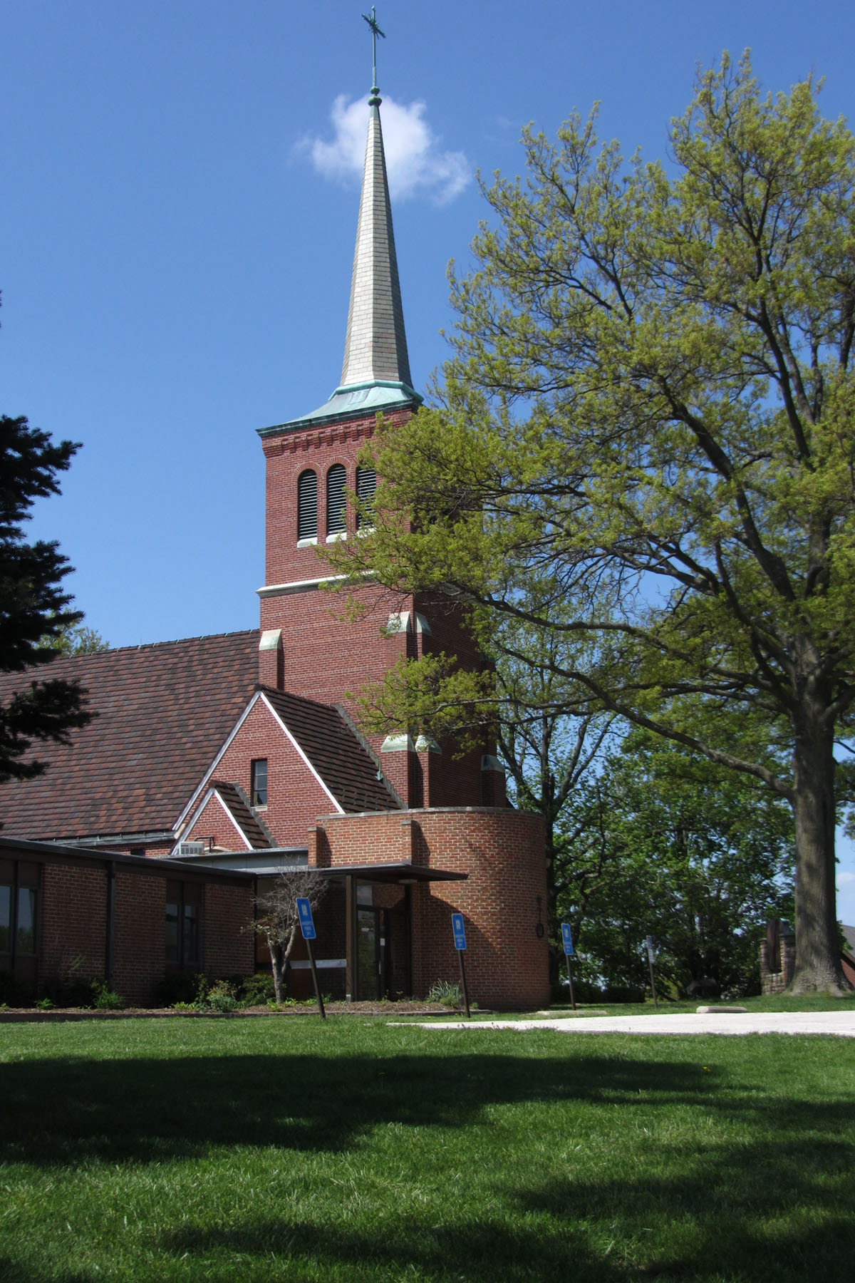 St-John UCC Manchester