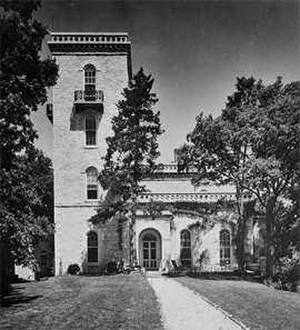 Kennett Hall